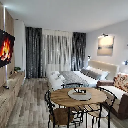Monfort в Apartament Bansko