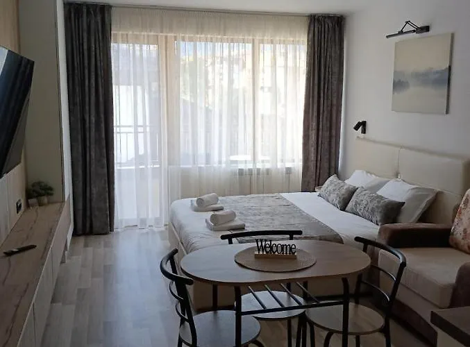 Apartman Monfort в